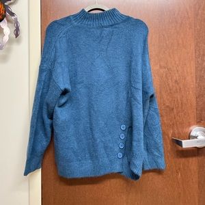 COZY NAVY SWEATER